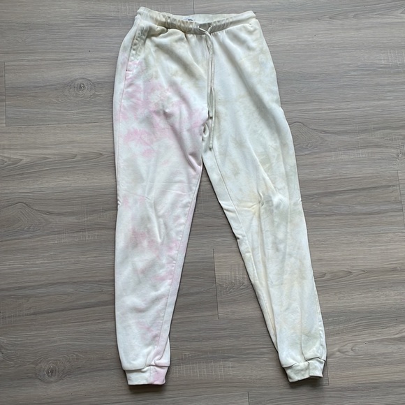 FASHION NOVA Tie Dye White Hoodie & Jogger Set - Picture 4 of 4